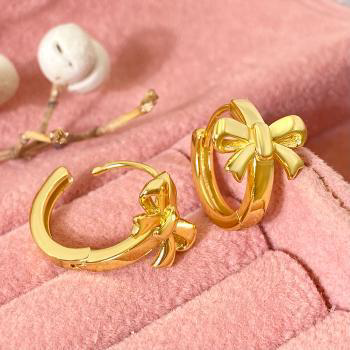 18K Gold Plated Bow Earrings - Elegant, Hypoallergenic Jewelry