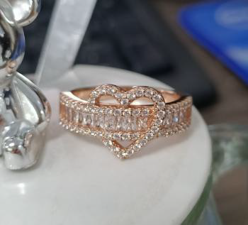 Sparkling Heart Silhouette Rose Gold Crown Ring - Women's Plated Jewelry - Size 6-7-8-9