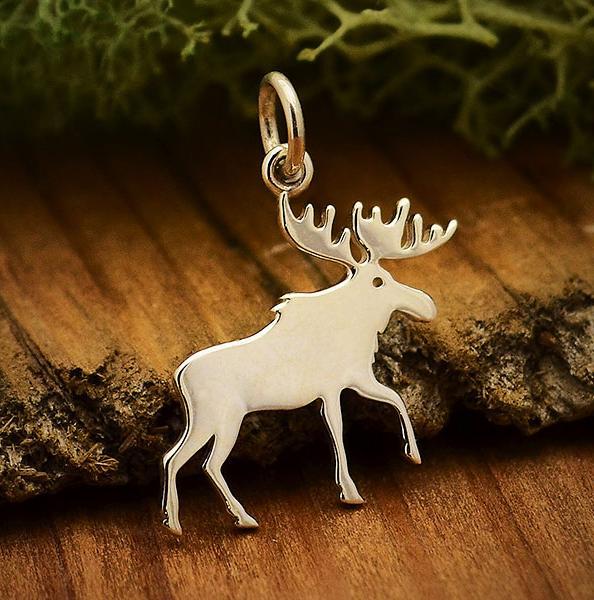Elegant Moose Pendant Necklace – White Gold Plated Sterling Silver - Image 7