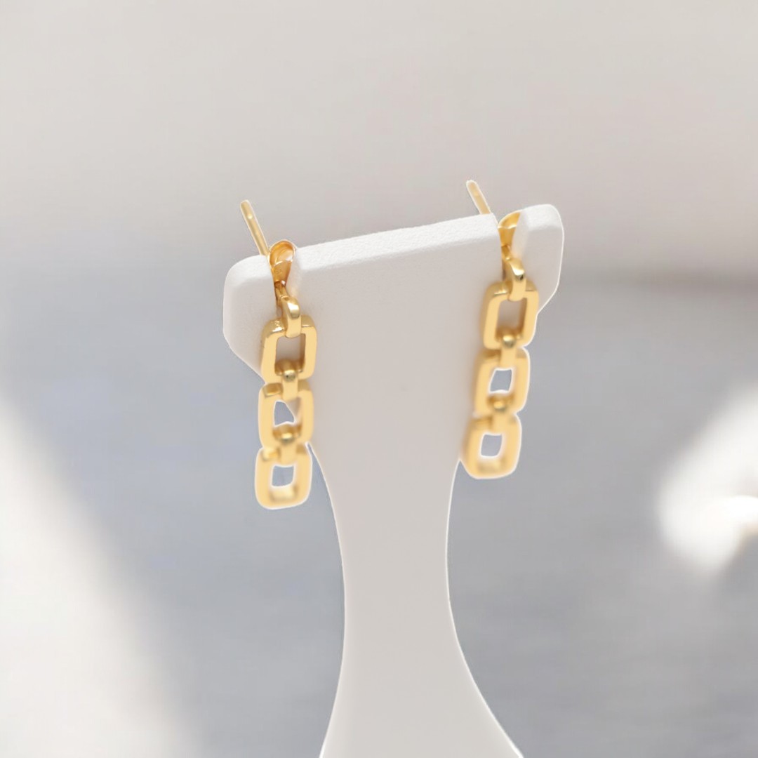 Upgrade Y Style with Luxurious Gold Plated Sterling Silver Stud Earrings - Image 9