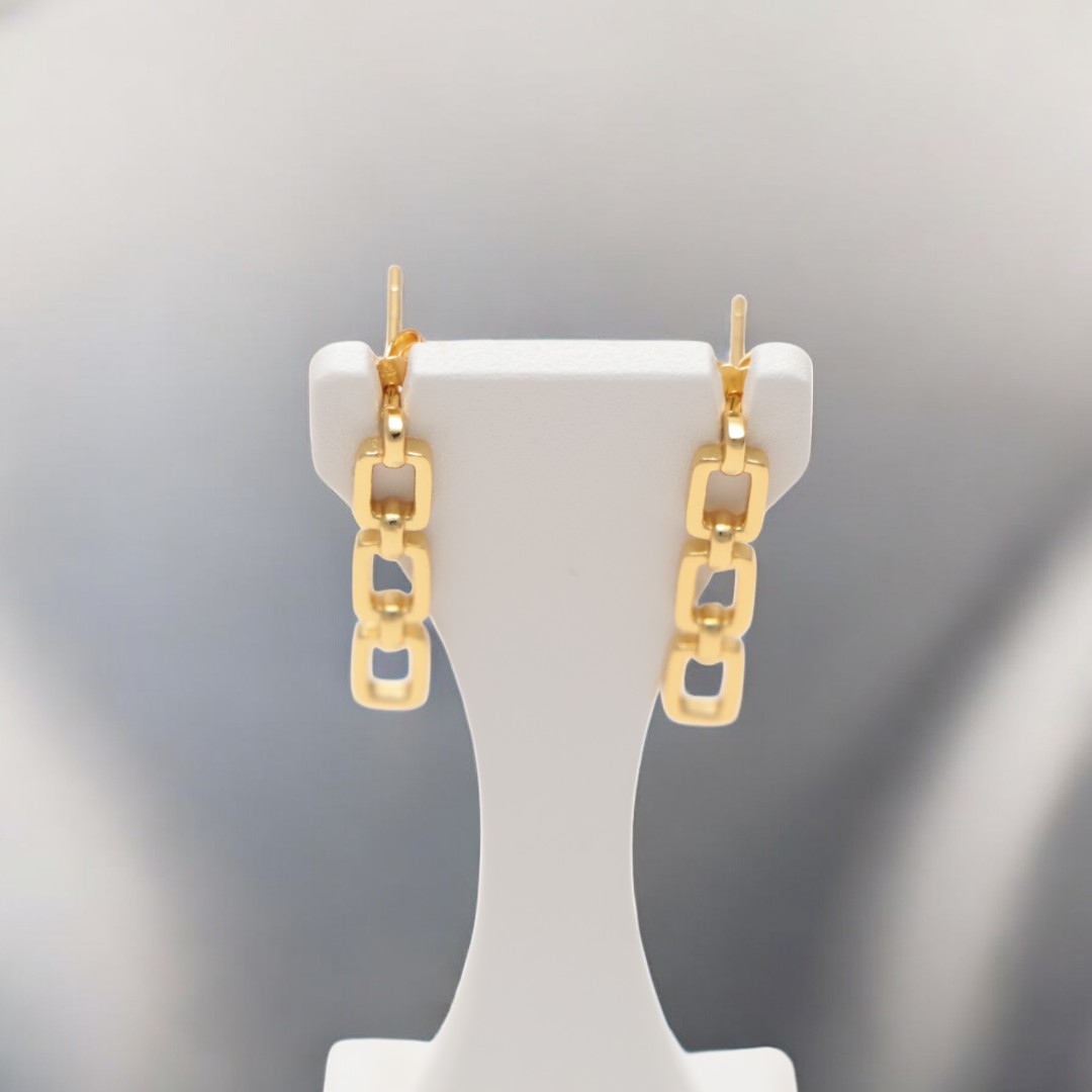 Upgrade Y Style with Luxurious Gold Plated Sterling Silver Stud Earrings - Image 10