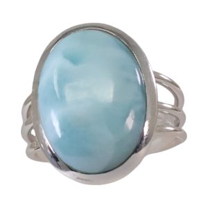 Stunning Silver Larimar Ring - Size 7-8