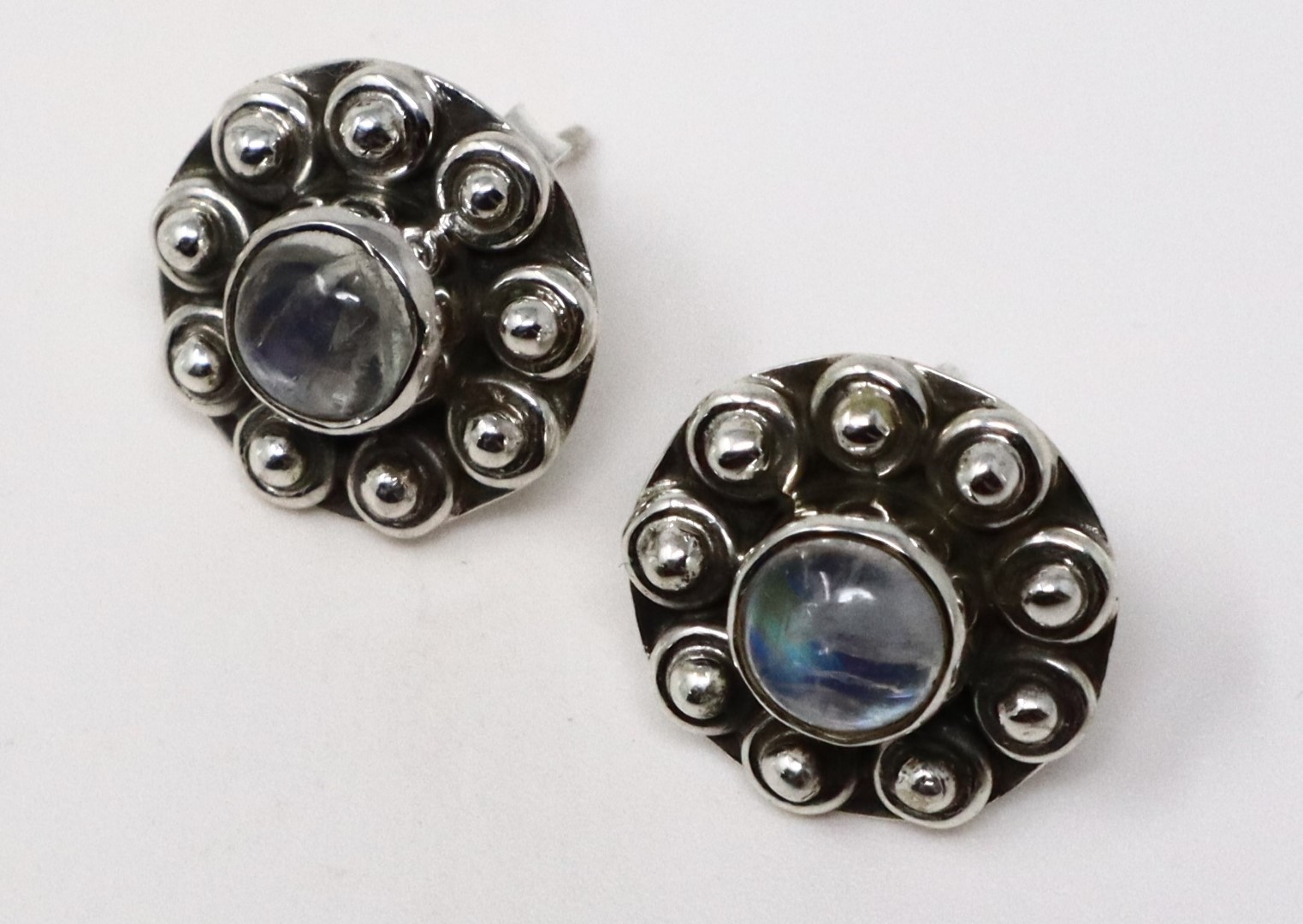 Sunflower 925 Sterling Silver Moonstone Stud Earrings - Stylish Jewelry for - Image 9