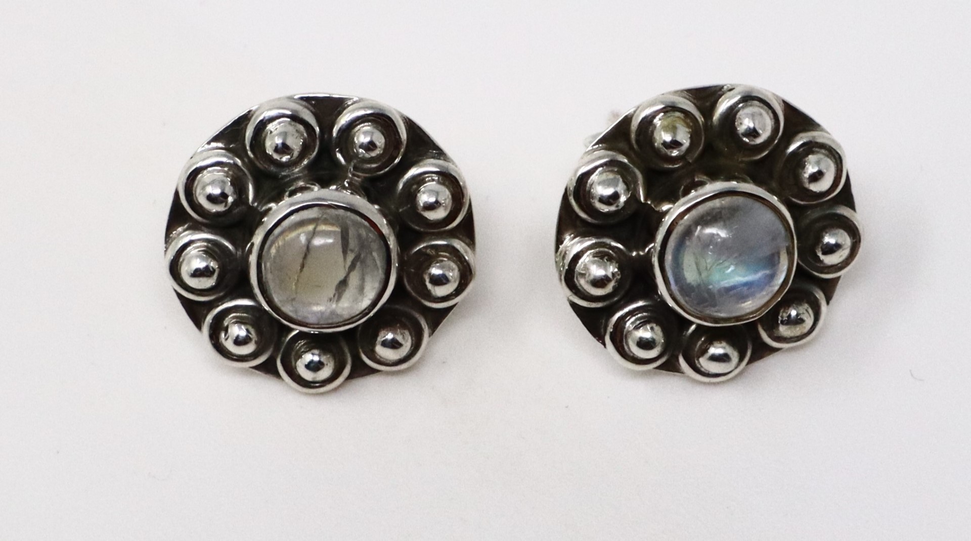 Sunflower 925 Sterling Silver Moonstone Stud Earrings - Stylish Jewelry for - Image 8