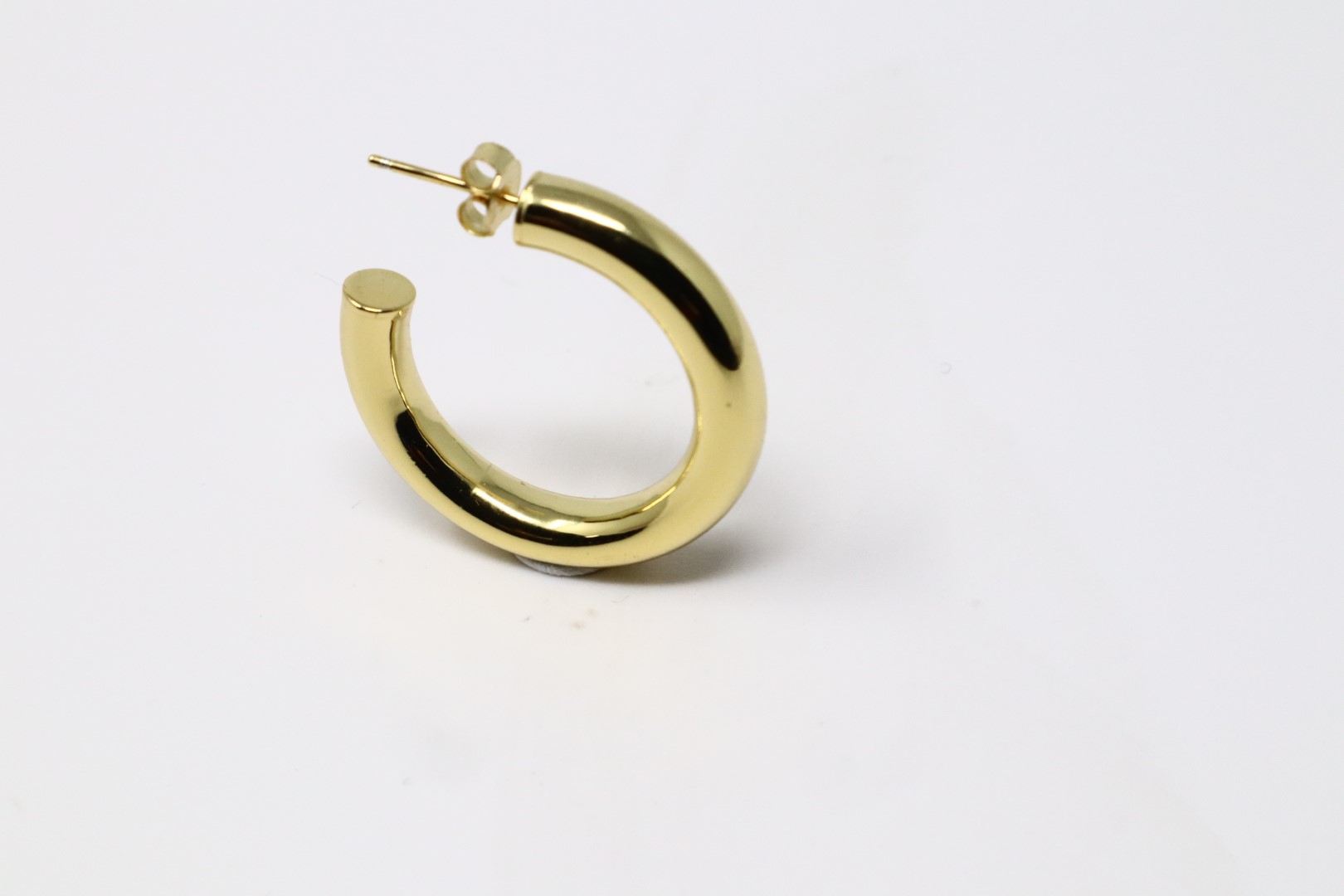 18K Gold Plated Simple Circle Hoop Earrings - C Shape Earrings