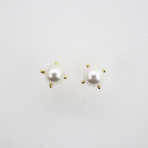 Elegant Cultured Pearl Stud Earrings - Gold Plated 925 Sterling Silver